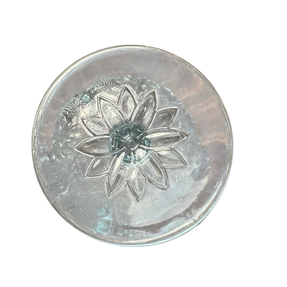 Vintage Indiana Glass Light Blue Tiara Daisy & Button Fairy Lamp 6" Tall VTG - Picture 7 of 7